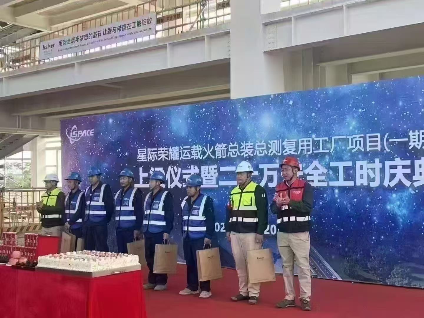http://www.liqiankun.cn//upload/article/202503/9c63f3a3000f8bd27f3ad4eba6cefa82.jpg